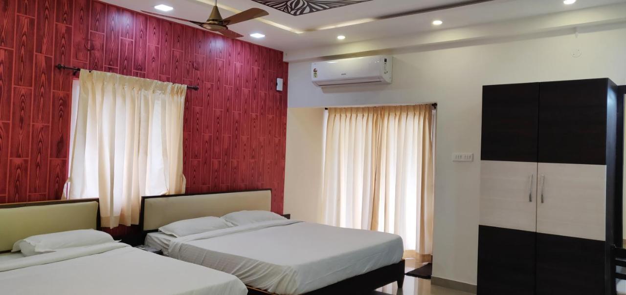 Hotel Ambai Grand Ambasamudram Exterior photo