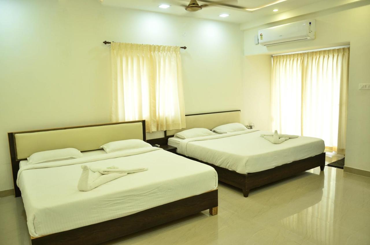 Hotel Ambai Grand Ambasamudram Exterior photo