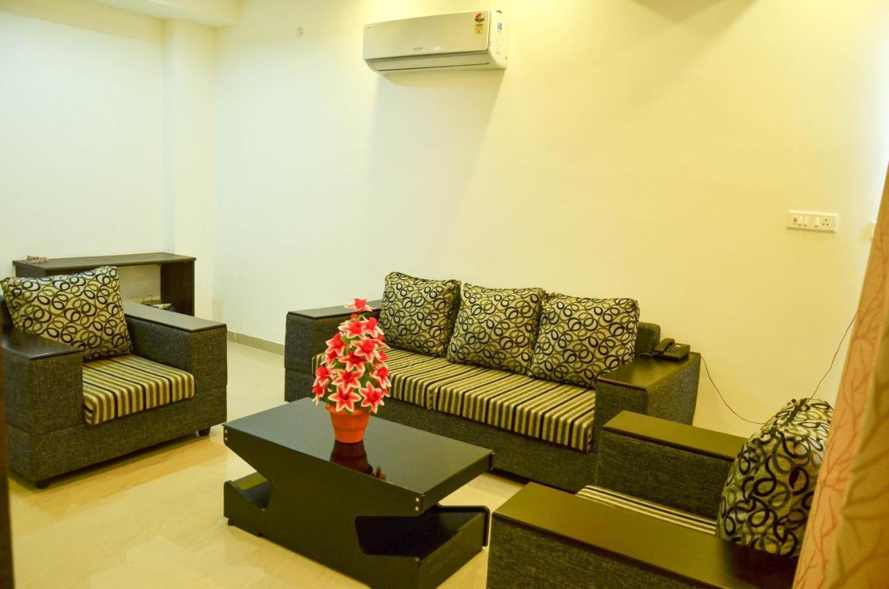 Hotel Ambai Grand Ambasamudram Exterior photo