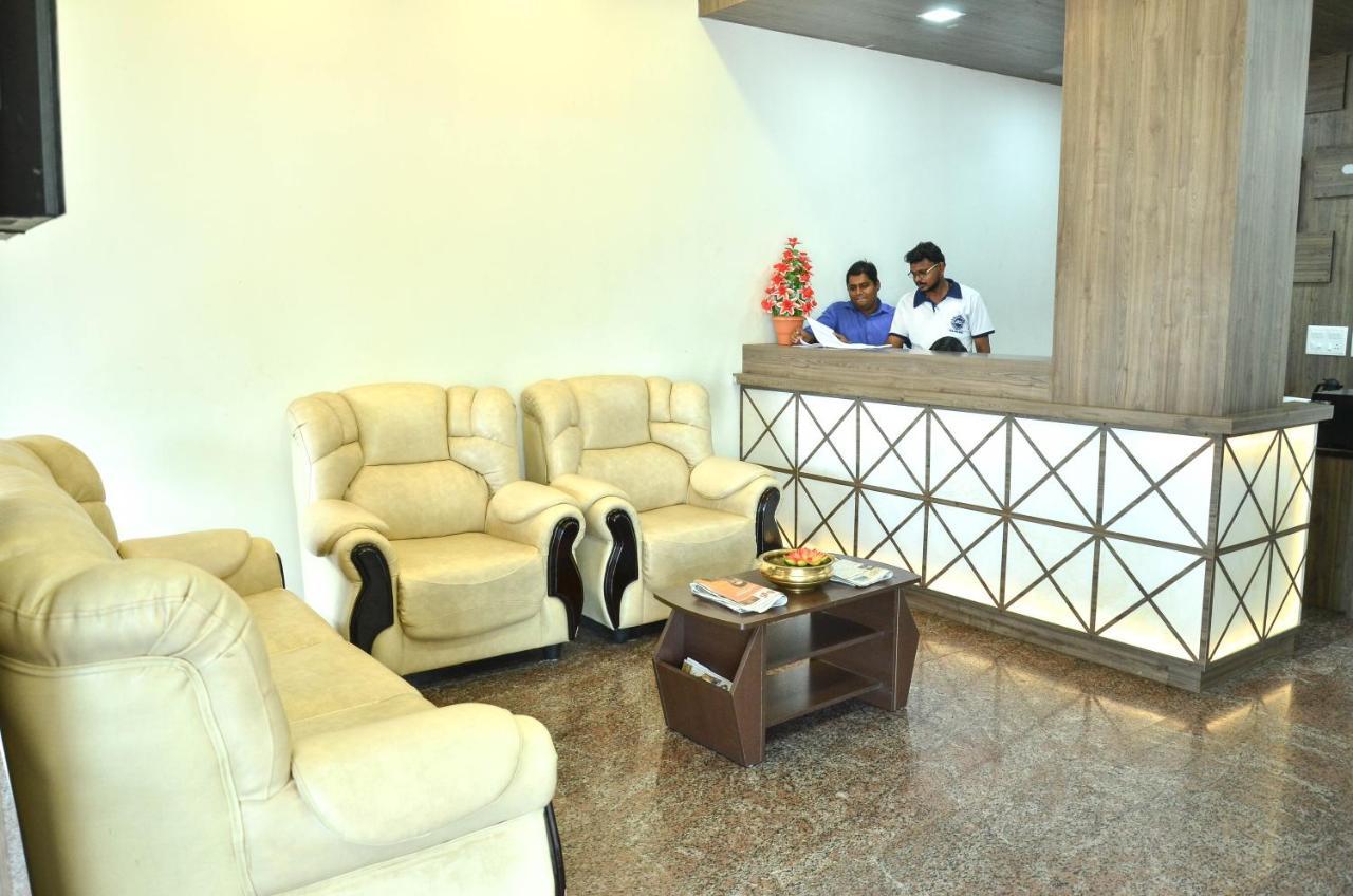 Hotel Ambai Grand Ambasamudram Exterior photo